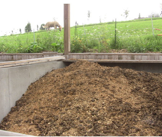 aa composter pile